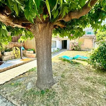 Maison Avec Jardin Et Proche *