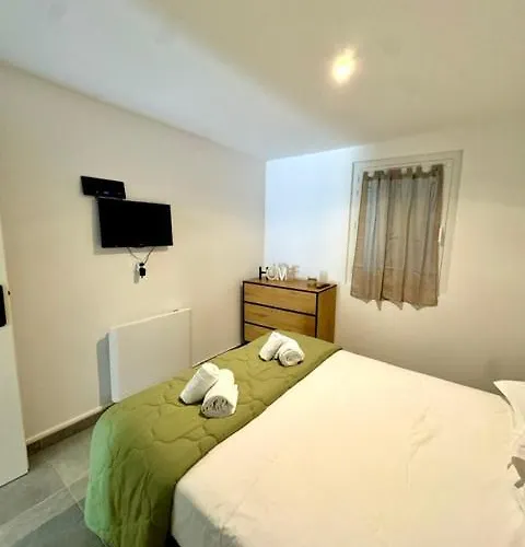 Holiday home Maison Avec Jardin Et Proche *